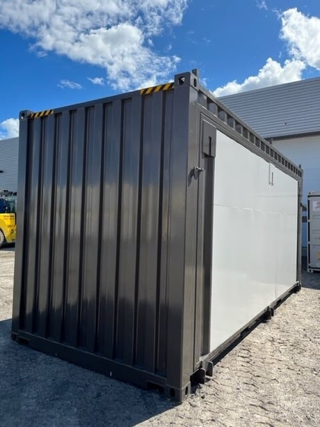 Conteneur scene à lusine (8)